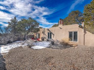 323 Calle Estado, Santa Fe, NM 87501