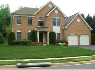 12518 Ridgegate Dr, Herndon, VA 20170