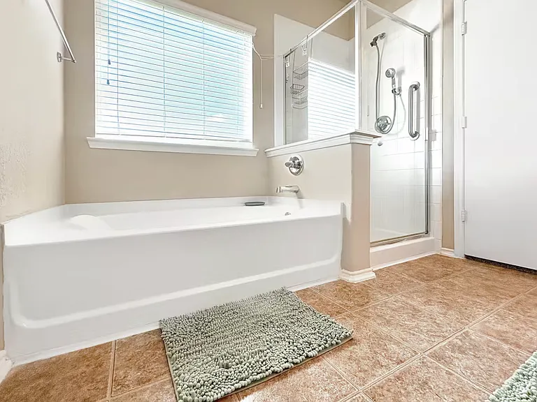 Silhouette Ridge Dr — Photo 19