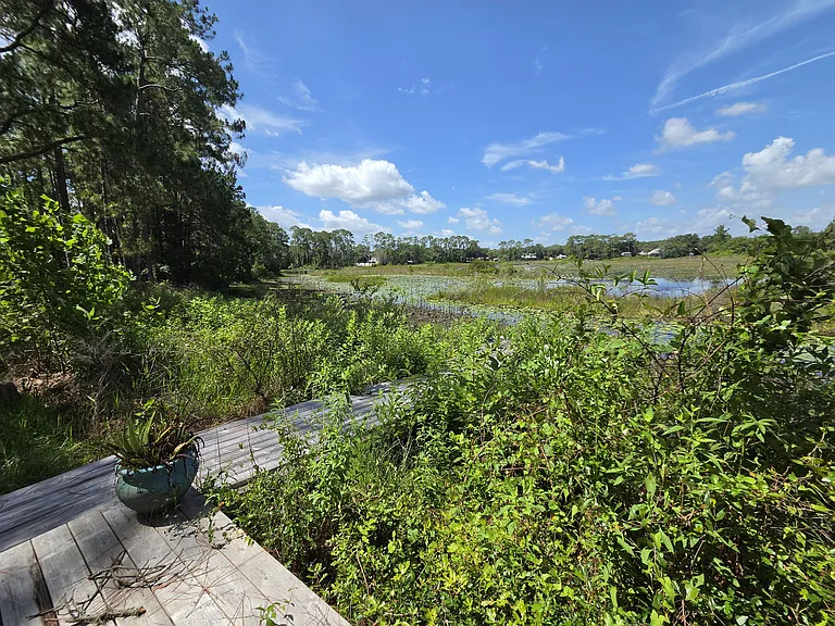 2449 E Lake Dr — Photo 24