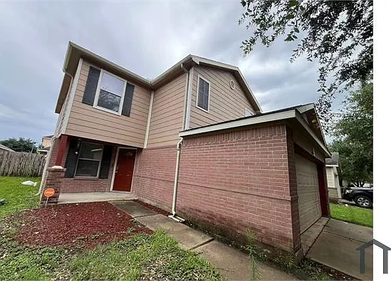 3 bed, 1976 sqft, $2,445 — Photo 1