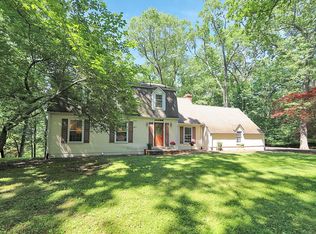 892 Roberts Ct, Franklin Lakes, NJ 07417
