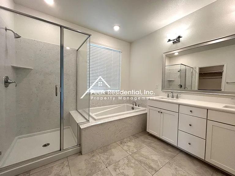 5725 Harveston Way — Photo 27