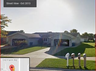 1098 Wildflower Ln, Dyer, IN 46311