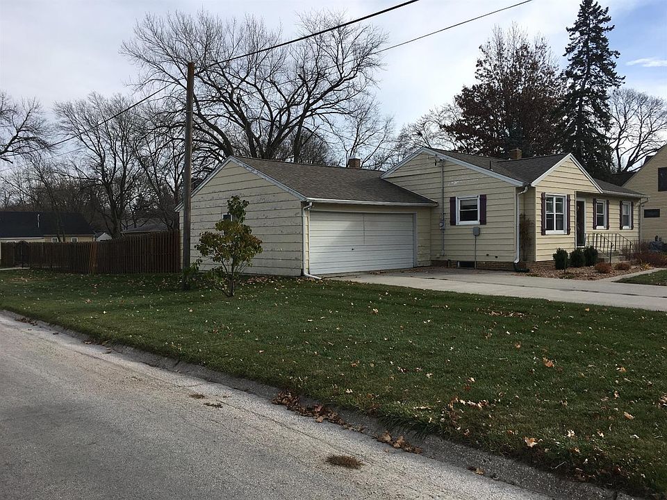 2nd image of 509 4th St N