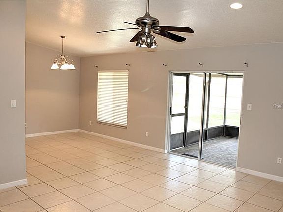 2nd image of 5213 Nashville Dr