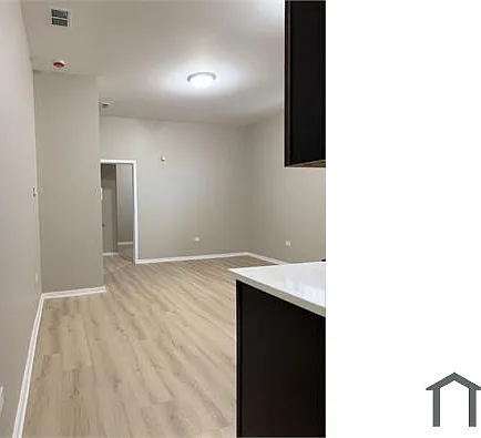 22 N Pulaski Rd #1R — Photo 8