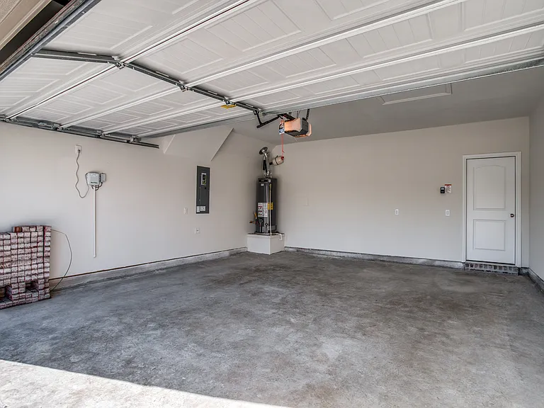 1237 Sharp St — Photo 16