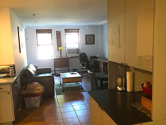 4th image of 52 Carroll St #55-G