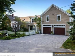 4 Long View Dr, Gorham, ME 04038