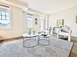 29 George Peach Ave, Markham, ON L6C 0Z2