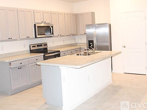3rd image of 1264 Yellow Finch Dr #1