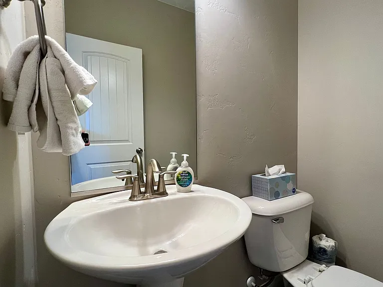 2520 Blackhawk Dr #30 — Photo 19