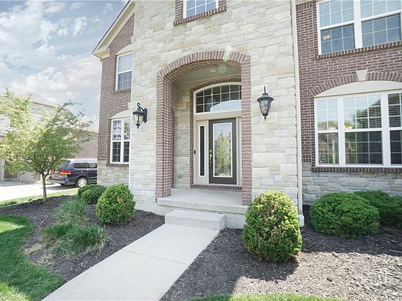 4th image of 107 Olde Stone Ct