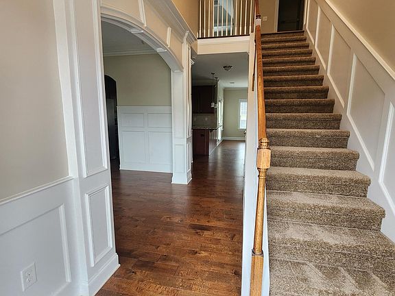 4th image of 1547 Driftwood Ln