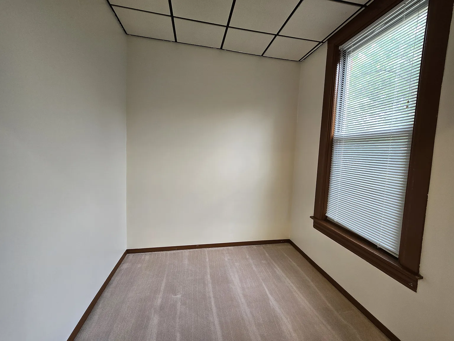 4 bed, 1200 sqft, $1,750 — Photo 4