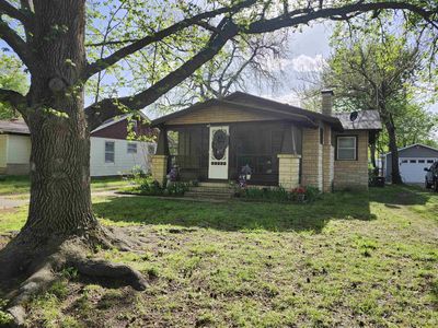1323 N 2nd St, Arkansas City, KS, 67005