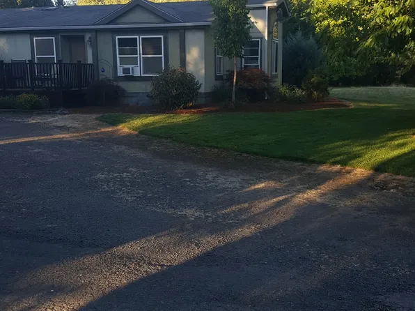 9220 Lincoln St, Sheridan, OR 97378