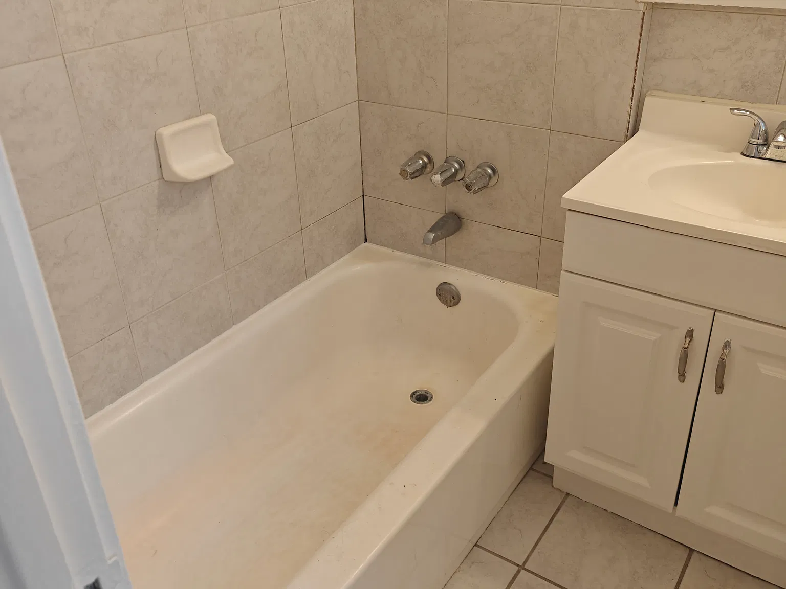 Studio, $1,625 — Photo 2