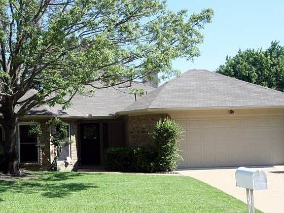 1st image of 1413 Camelia Dr