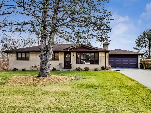 24445 S Klemme Rd, Crete, IL 60417