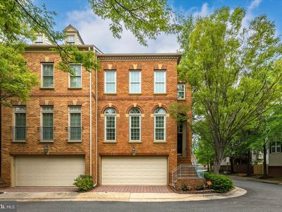 5015 Waple Ln, Alexandria, VA, 22304