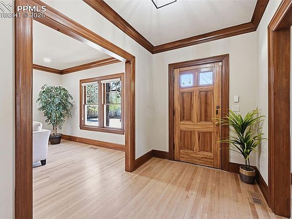 5th image of 1411 Mesa Ave