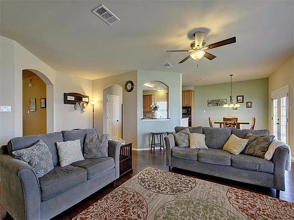 5th image of 13304 Holly Crest Ter
