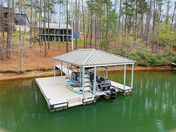 3rd image of 1408 Cool Ridge Dr