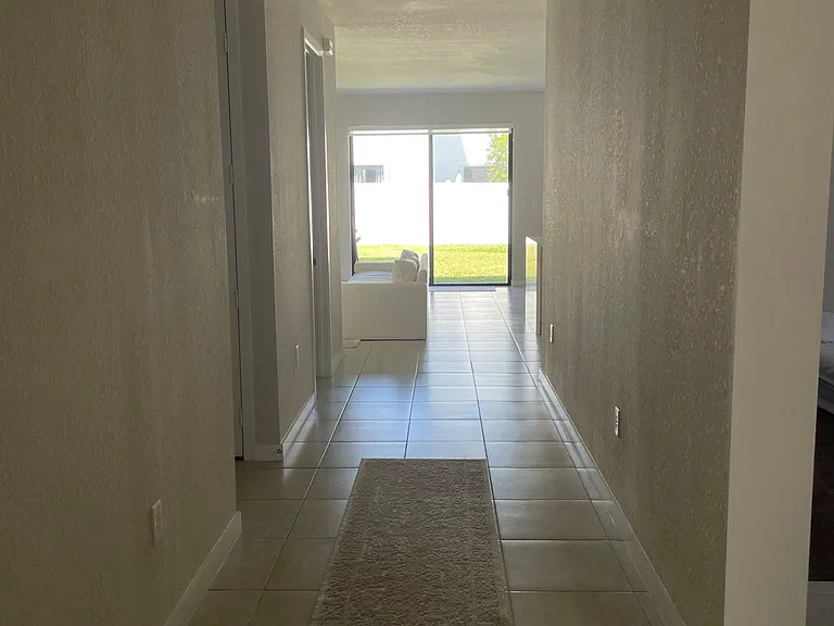 23206 SW 108th Ave — Photo 2