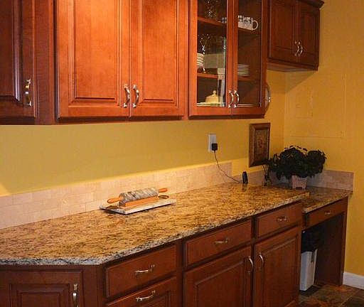 4th image of 3701 S George Mason Dr Unit 703N
