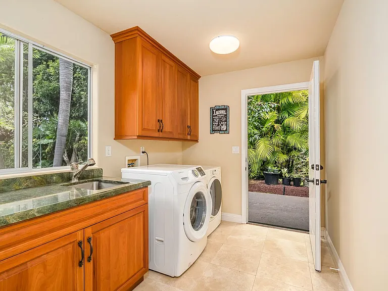 Mahi Iulani Pl — Photo 17
