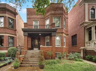 1240 W Cornelia Ave, Chicago, IL 60657