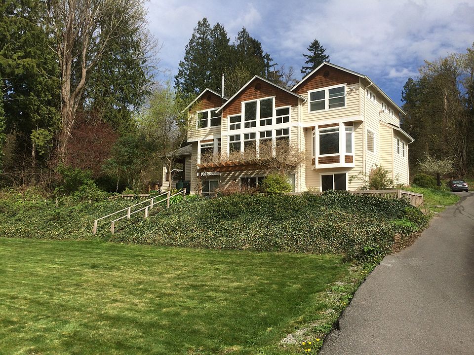 1st image of 7611 227th Pl NW
