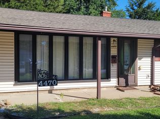 4470 185th St, Country Club Hills, IL
