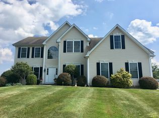 5 Jensen Farm Rd, Oxford, CT 06478