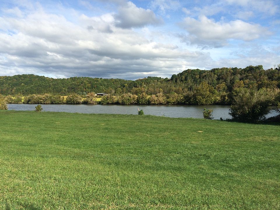 1st image of Williams Ln #24