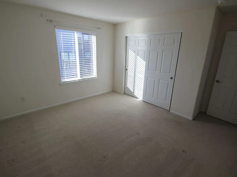 5420 Heatherton Ln — Photo 49
