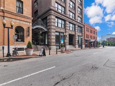 308 W 8th St APT 415, Kansas City, MO, 64105