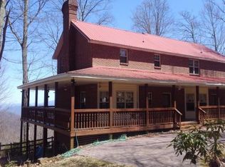 550 High Mountain Rd, Flag Pond, TN 37657