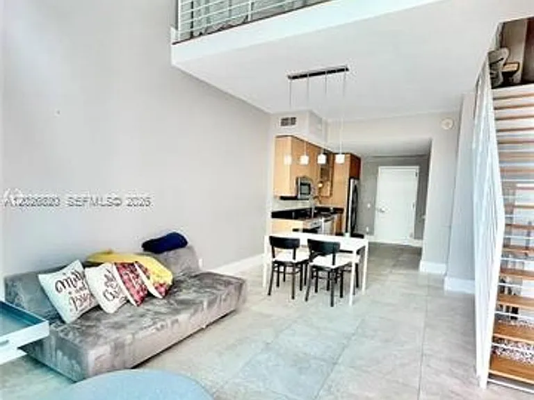 60 SW 13th St #2002 — Photo 4