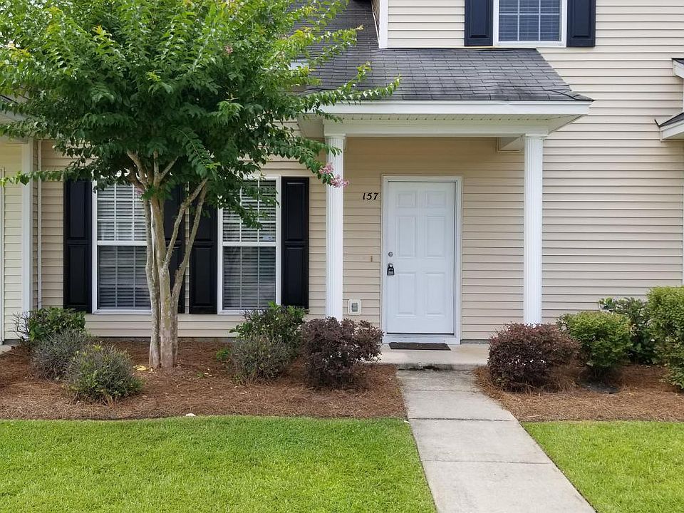 1st image of 157 Black River Dr