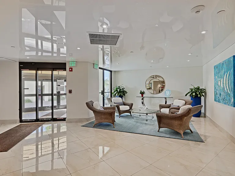 5420 N Ocean Dr #801 — Photo 43