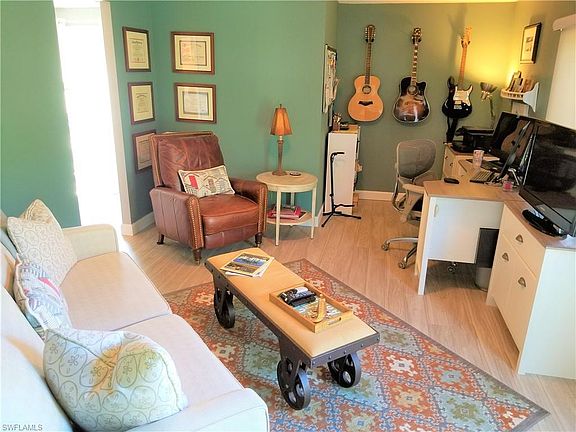 5th image of 10107 Turnberry Isle Ct