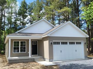 55 Jones St, Felton, DE 19943