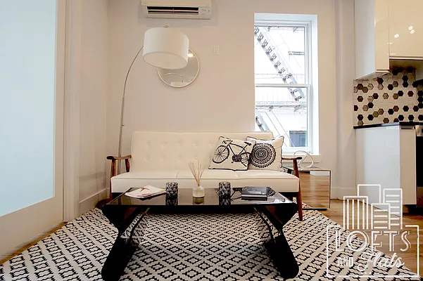 Rented by Lofts and Flats LLC | media 35