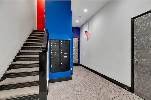 Rented by REAL New York | media 8