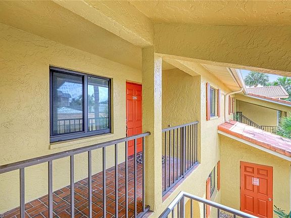 3rd image of 9871 Citadel LN #206