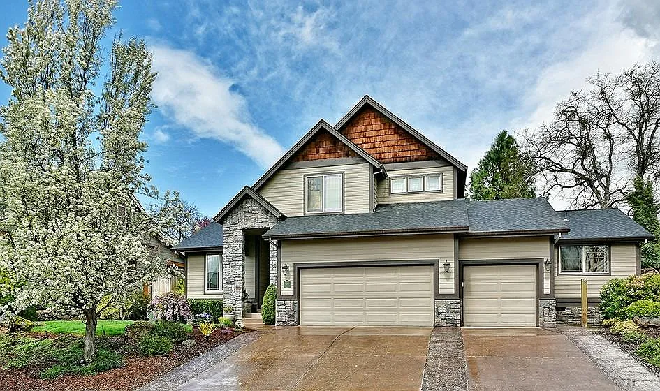 649 Oak Wood photo 1
