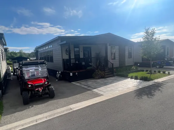 490 Empire Rd #Qmd046, Pt Colborne, ON L0S 1R0